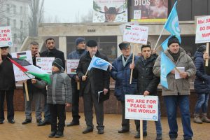 1511632_689421124442211_1024564082_n