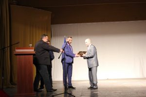 17621867_298360300583833_3737226955328157346_o